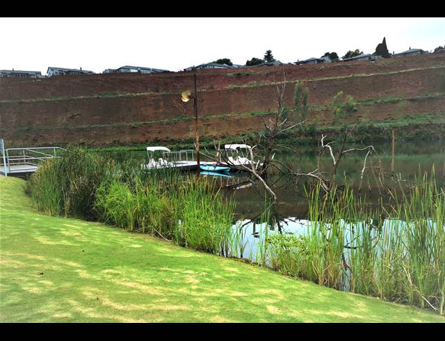2 BEDROOM APARTMENT TO LET IN WATERKLOOF RIDGE